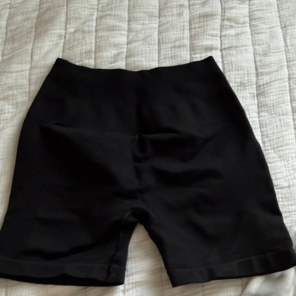 Alphalete Women's Black Bike Shorts